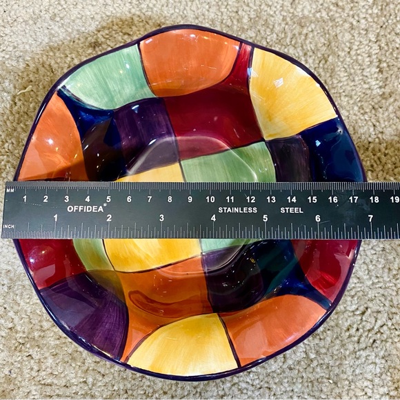 Vintage Tabletops Gallery Caracas Bowl Ruffled Rim Hand Painted (Discontinued) - Picture 10 of 10